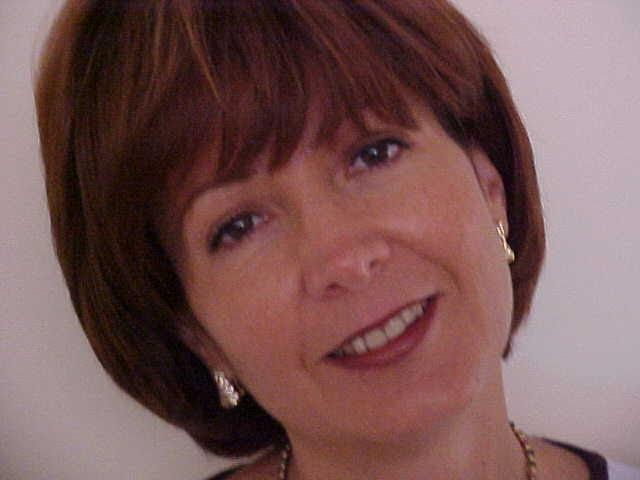 Rosamaría Lázaro Órdaz - Directora General